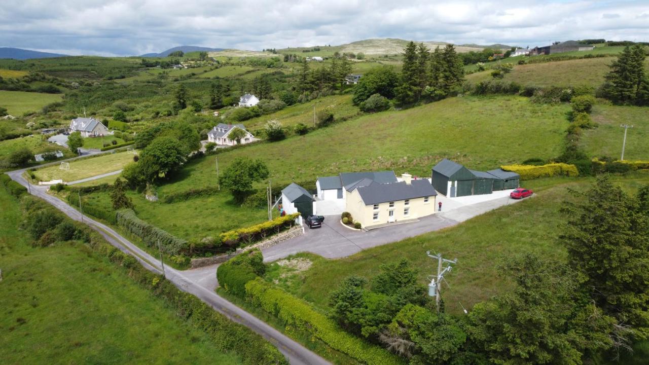 An Tigin Bui Villa Glanbannoo Upper Exterior foto